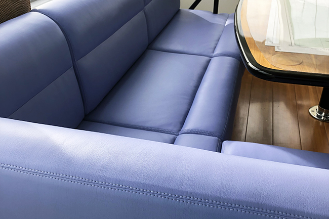 https://www.thecanvasworks.com/wp-content/uploads/2015/01/Boat-cushion-blue-salon-detail.jpg